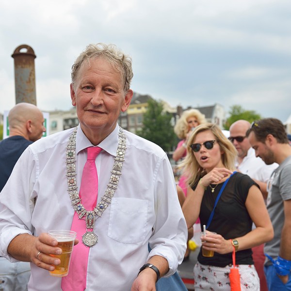 ディア・アムステルダマース