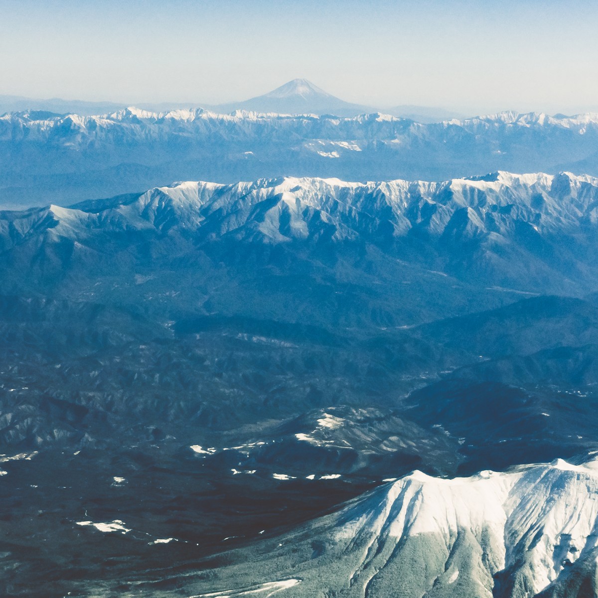 富士山と日本アルプスが織りなす絶景